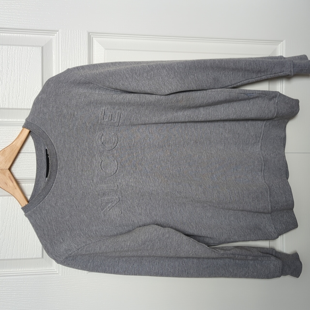 NICCE sweater